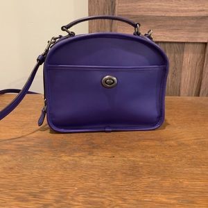 Coach lunchbox purse - like new!